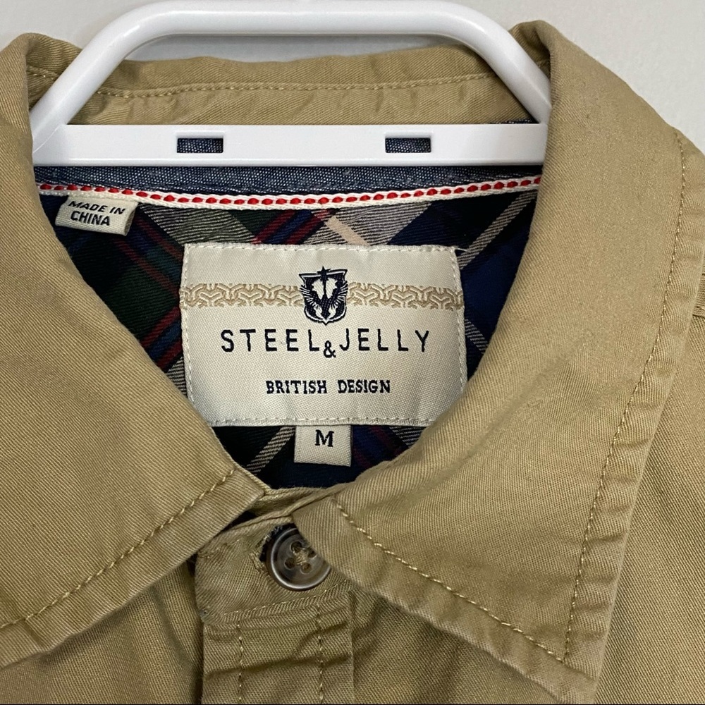 Steel & Jelly Men's Tan Button Down Khaki Shirt - Picture 8 of 11